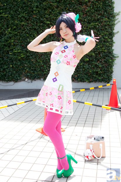 【雷竞技在线登录入口】原创一场1-0令1.6万球迷鸦雀无声!伊布伸手招呼大家抱在一起疯狂庆祝(图1) 雷竞技在线登录入口